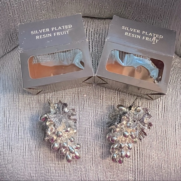 Silver plated Resin fruit Decor - Picture 11 of 12